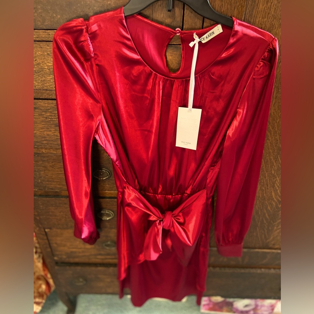 Gorgeous… Grace Karin size S dress NWT